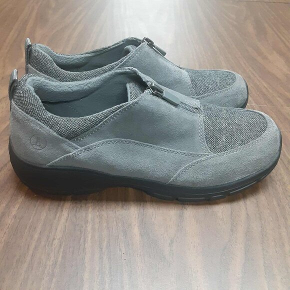 Lands’ End Women's All Weather Insulated Suede Leather Zip Moc Shoes Sz 9.5B - Picture 3 of 10